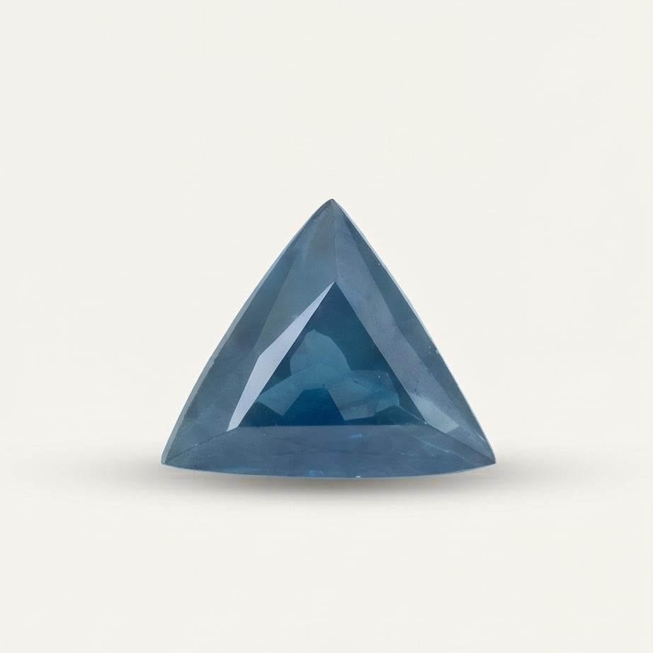 3.32 carat Blue Sapphire