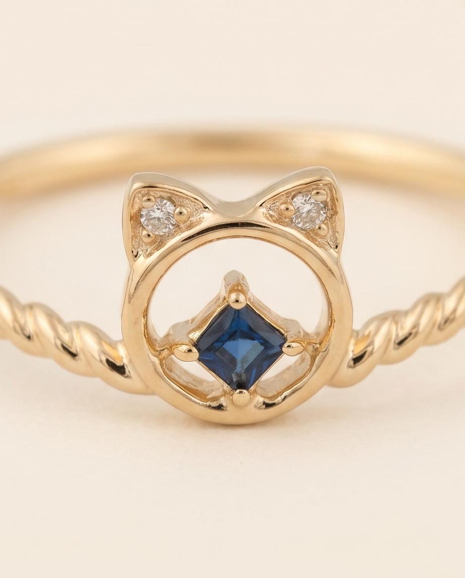 Moonlight Cat Ring